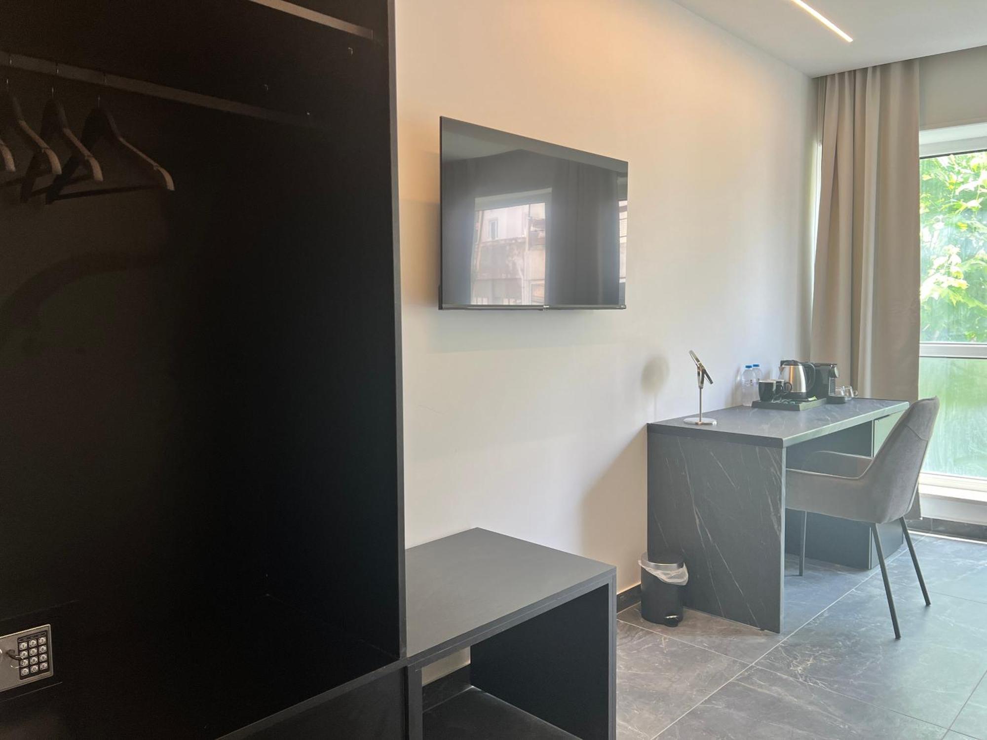 Signature Suites - Атина Екстериор снимка