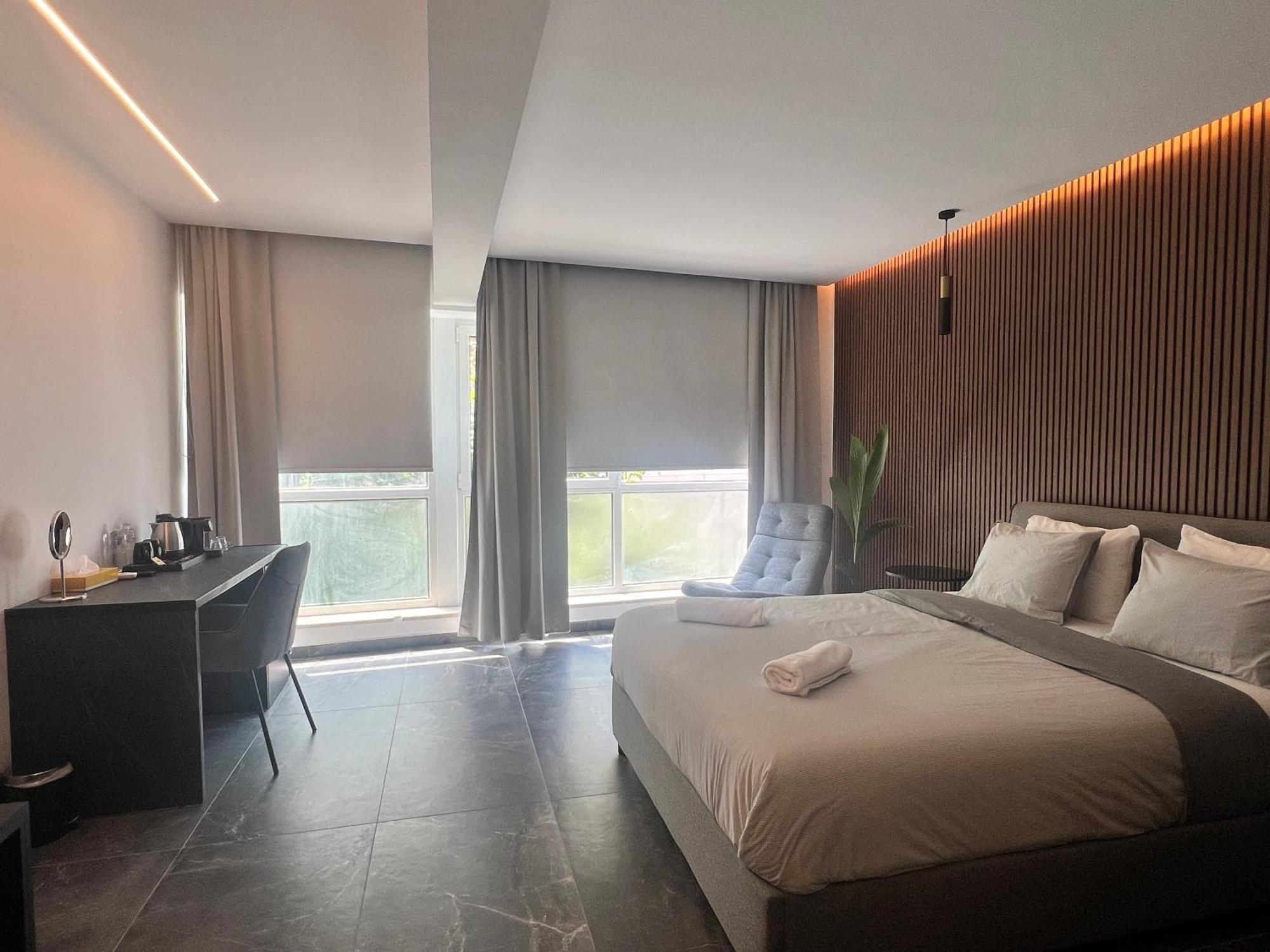 Signature Suites - Атина Екстериор снимка